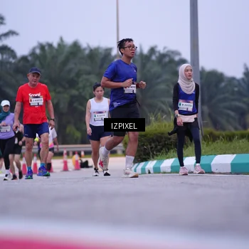Runner Photo 7494019