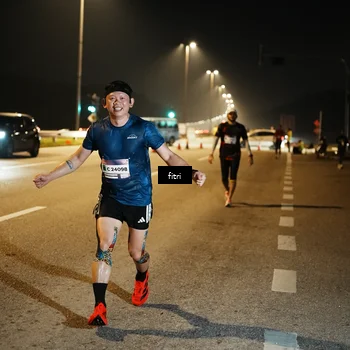 Runner Photo 7494020