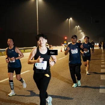 Runner Photo 7494021