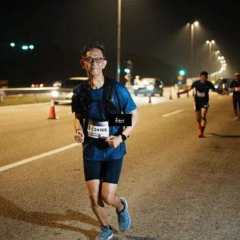 Runner Photo 7494023