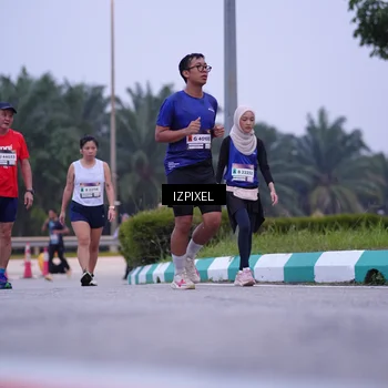 Runner Photo 7494042
