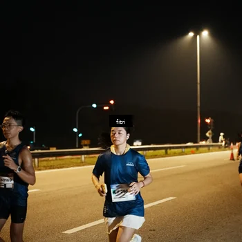 Runner Photo 7494052