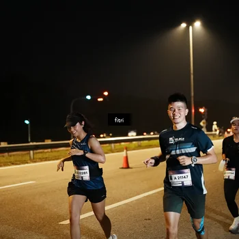 Runner Photo 7494055