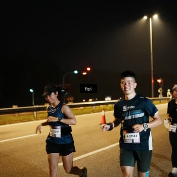 Runner Photo 7494058