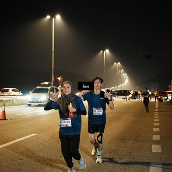 Runner Photo 7494080