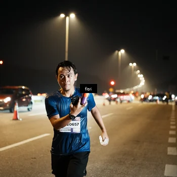 Runner Photo 7494091