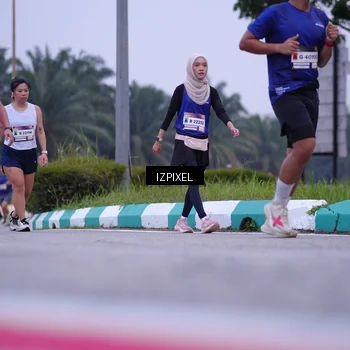 Runner Photo 7494097