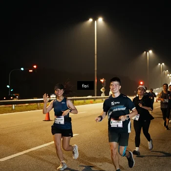 Runner Photo 7494101