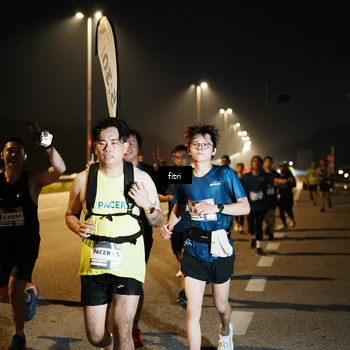 Runner Photo 7494110