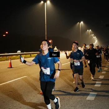 Runner Photo 7494113