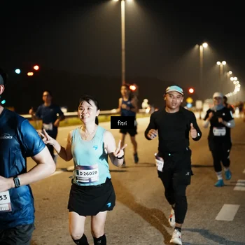 Runner Photo 7494118