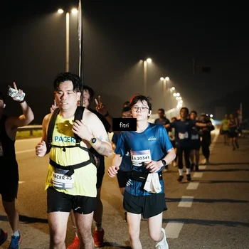 Runner Photo 7494125
