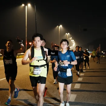Runner Photo 7494140