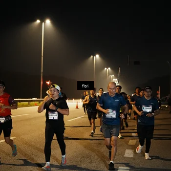 Runner Photo 7494142