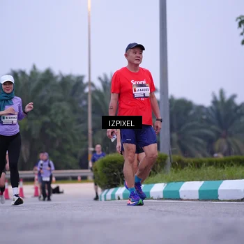 Runner Photo 7494148