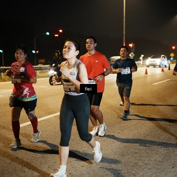 Runner Photo 7494163