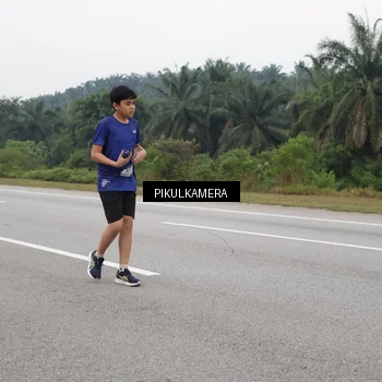 Runner Photo 7494169