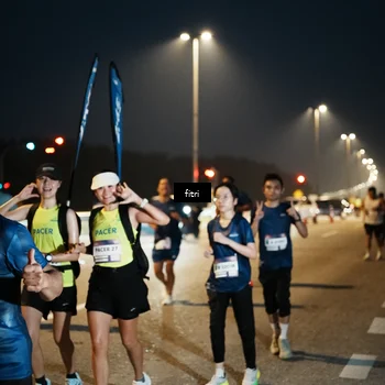 Runner Photo 7494186