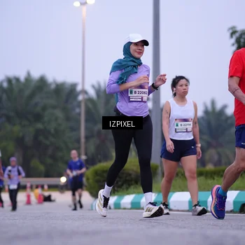 Runner Photo 7494204
