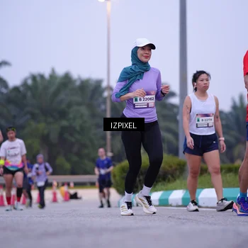 Runner Photo 7494206