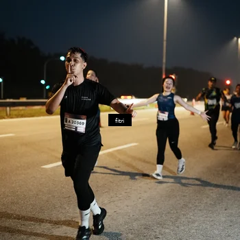 Runner Photo 7494221
