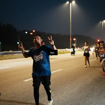 Runner Photo 7494232
