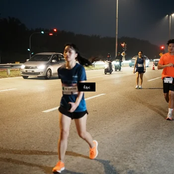 Runner Photo 7494248