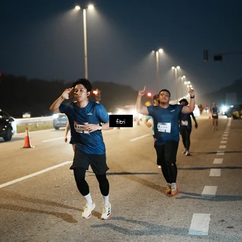 Runner Photo 7494249