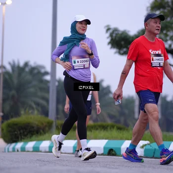 Runner Photo 7494254