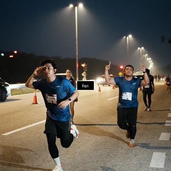 Runner Photo 7494265