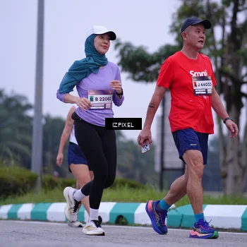 Runner Photo 7494266