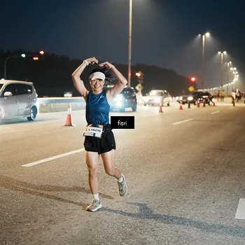 Runner Photo 7494273