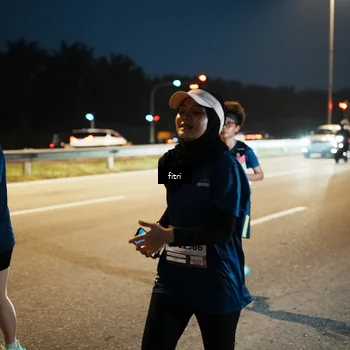 Runner Photo 7494299