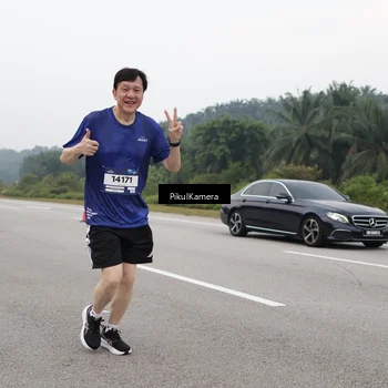 Runner Photo 7494336