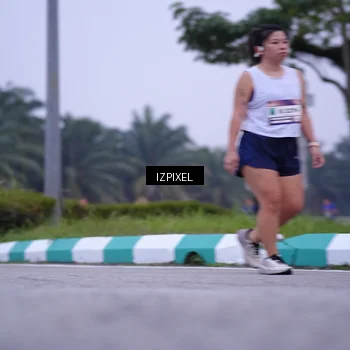Runner Photo 7494341