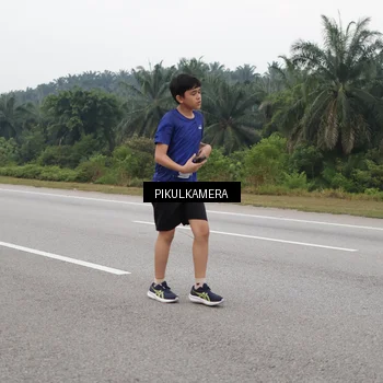 Runner Photo 7494350