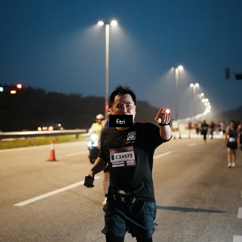 Runner Photo 7494374
