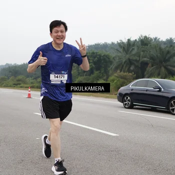 Runner Photo 7494394