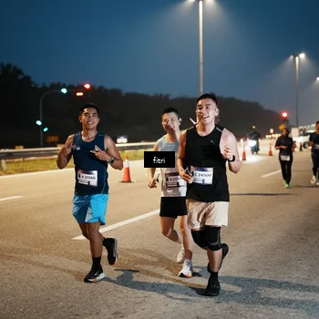 Runner Photo 7494400