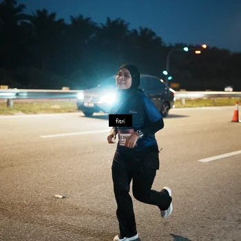 Runner Photo 7494421