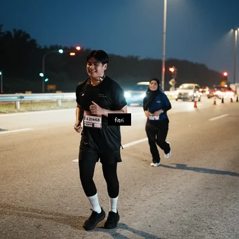Runner Photo 7494429