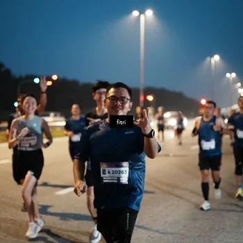 Runner Photo 7494433