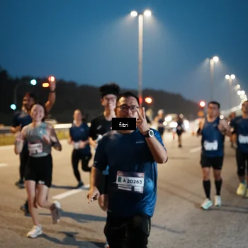 Runner Photo 7494441