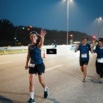 Runner Photo 7494455