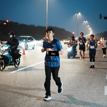 Runner Photo 7494473