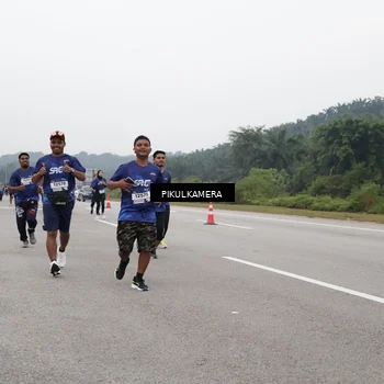Runner Photo 7494475