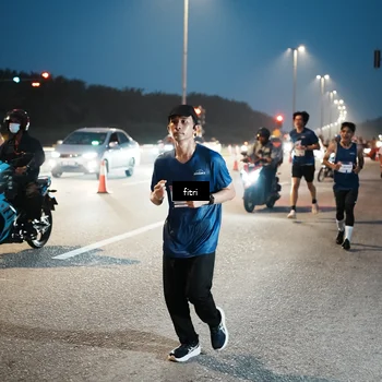 Runner Photo 7494477