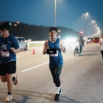 Runner Photo 7494478