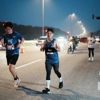 Runner Photo 7494494