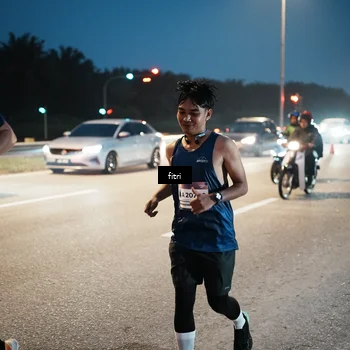 Runner Photo 7494497